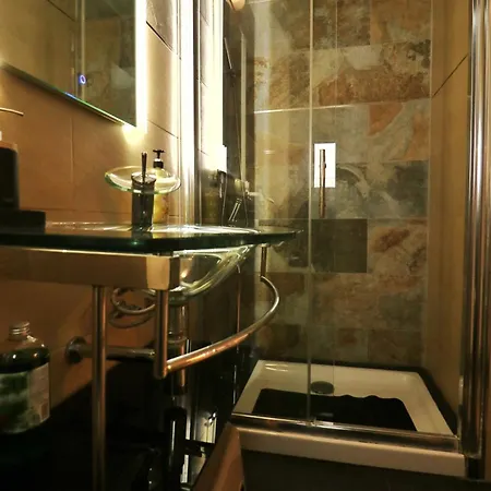 Olga Luxury Suite I 5 Min From Airport I Central Location I Traditional Village Luqa Exterior photo